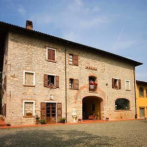 카르페네토 Agriturismo Ristorante Albachiara 빌라 외부 사진