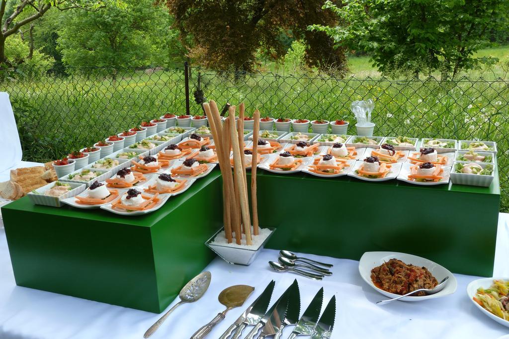카르페네토 Agriturismo Ristorante Albachiara 빌라 외부 사진